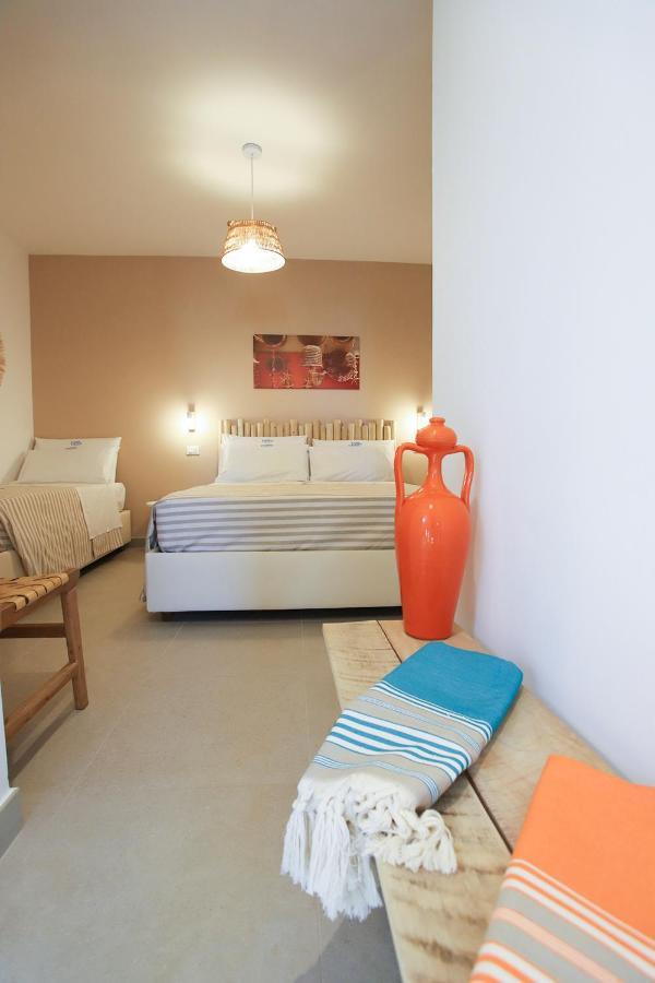 Casa Flora - Bed And Breakfast Torre San Giovanni Ugento Luaran gambar